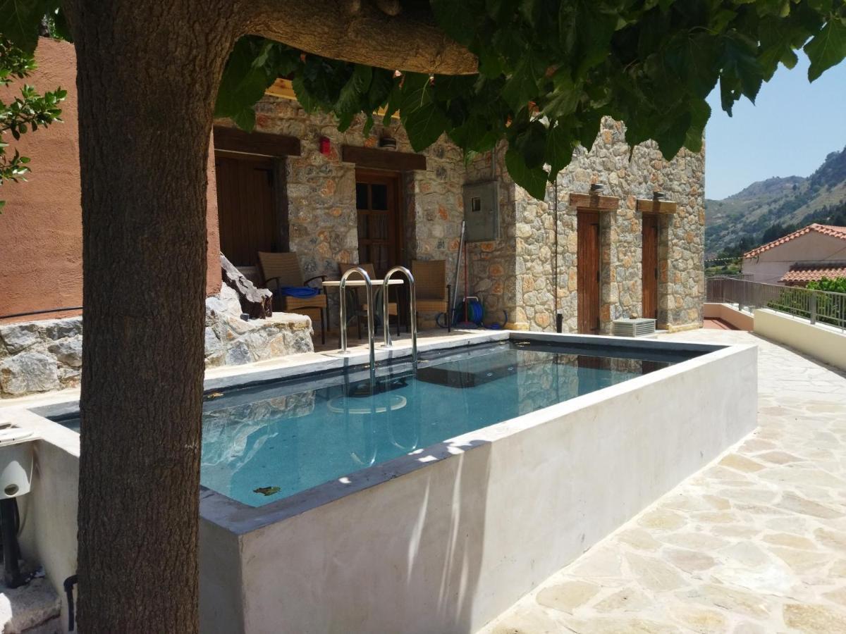 Apirathes Residence Zoúrva Dış mekan fotoğraf
