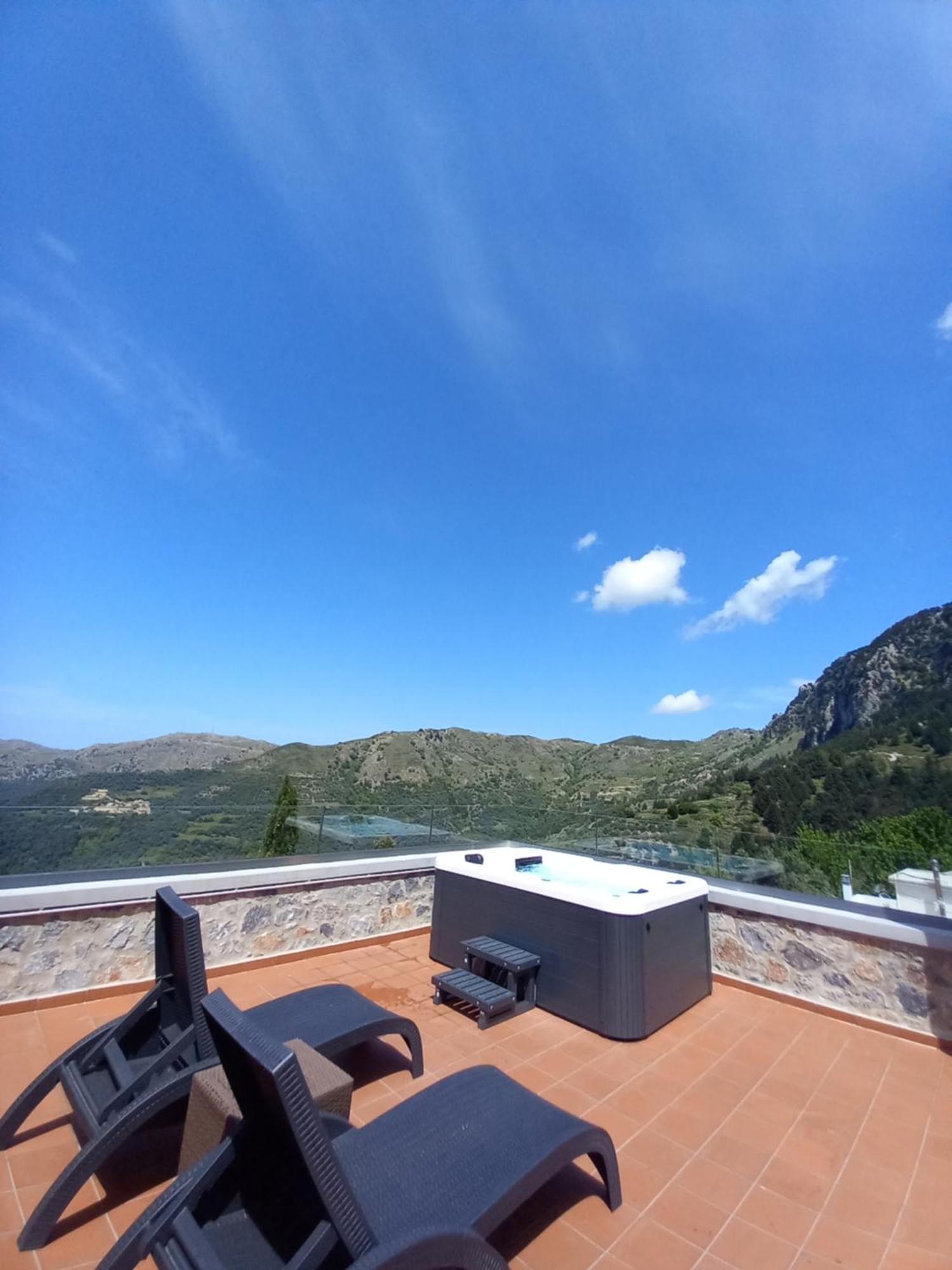 Apirathes Residence Zoúrva Dış mekan fotoğraf