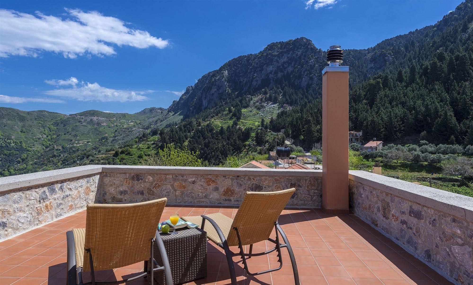 Apirathes Residence Zoúrva Dış mekan fotoğraf